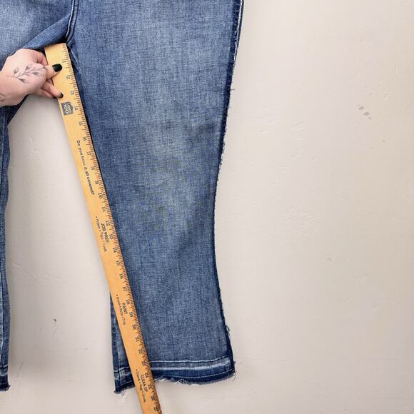 NYDJ Cropped Curvy Denim Blue Jeans Women’s Size 16 - Picture 4 of 8